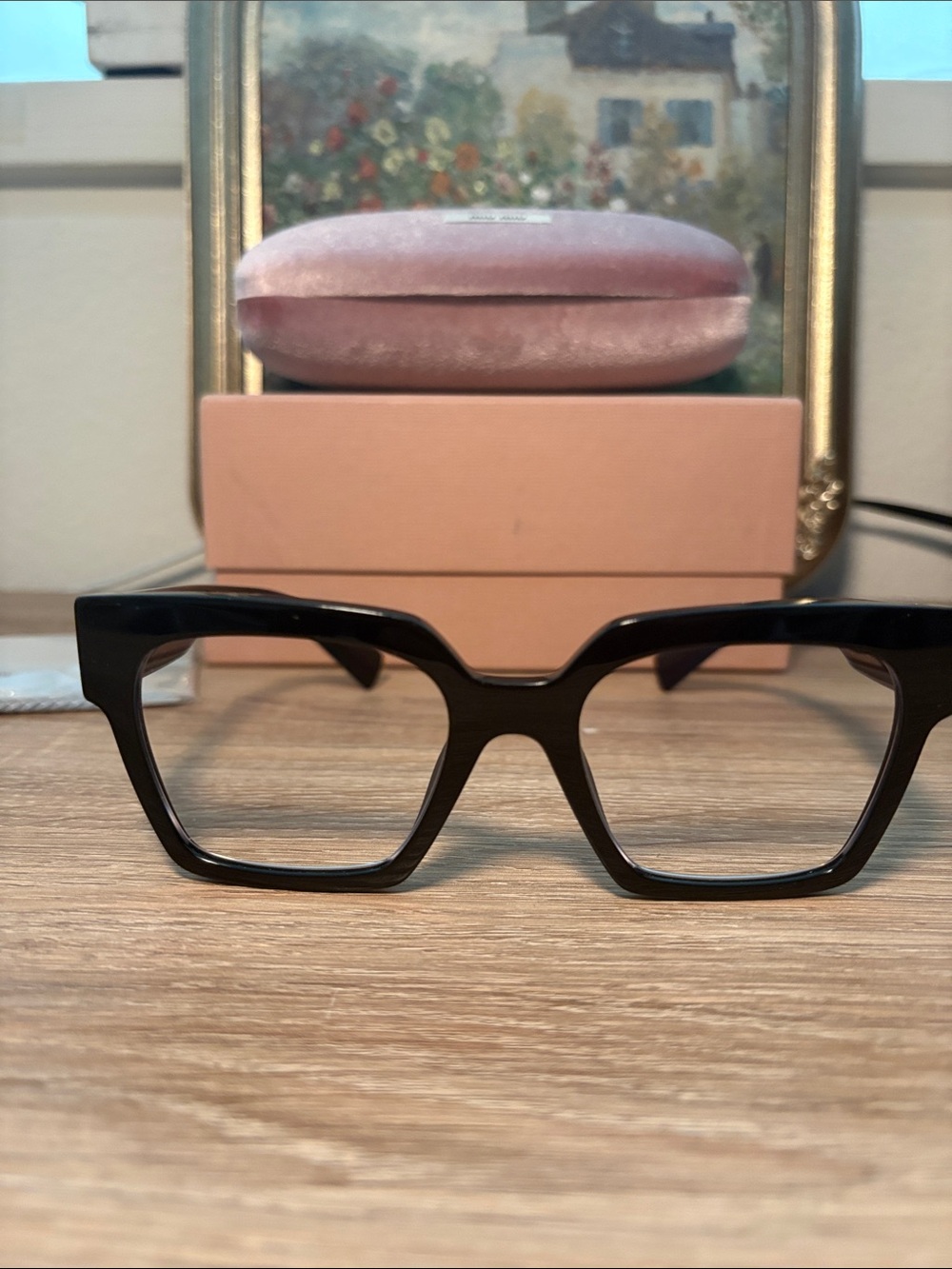 Miu Miu Black Frame Sunglasses with Pink Velvet Case - Picture 4 of 9